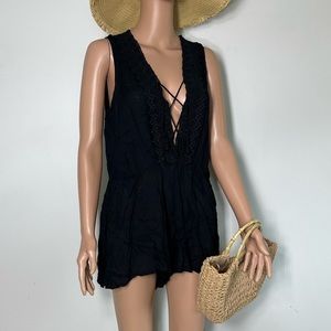 Body Glove. Short romper.